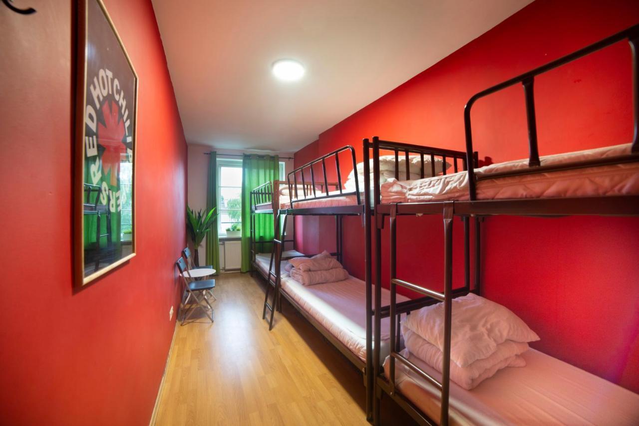 Let'S Rock Party Hostel! Age Limit From 18 Until 40! Krasków Εξωτερικό φωτογραφία