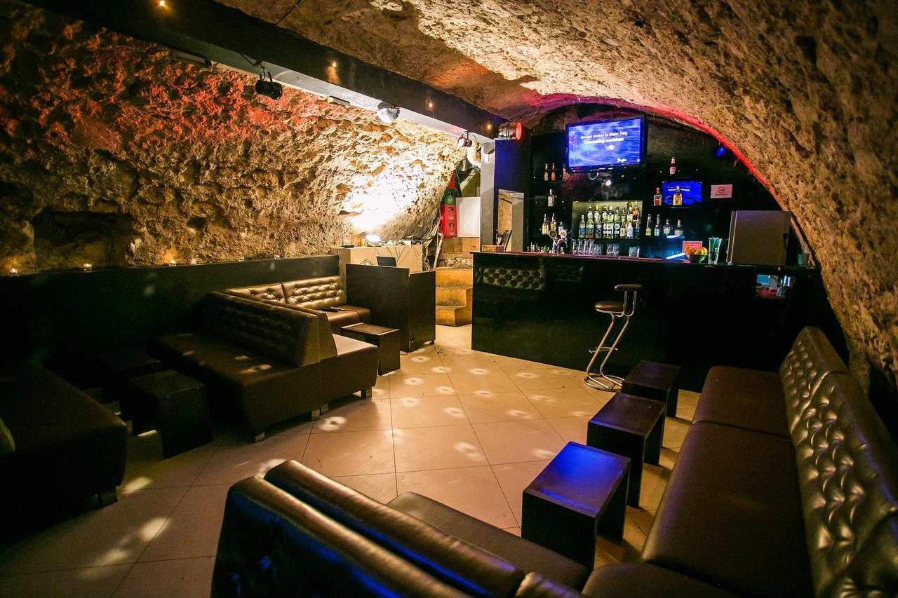 Let'S Rock Party Hostel! Age Limit From 18 Until 40! Krasków Εξωτερικό φωτογραφία