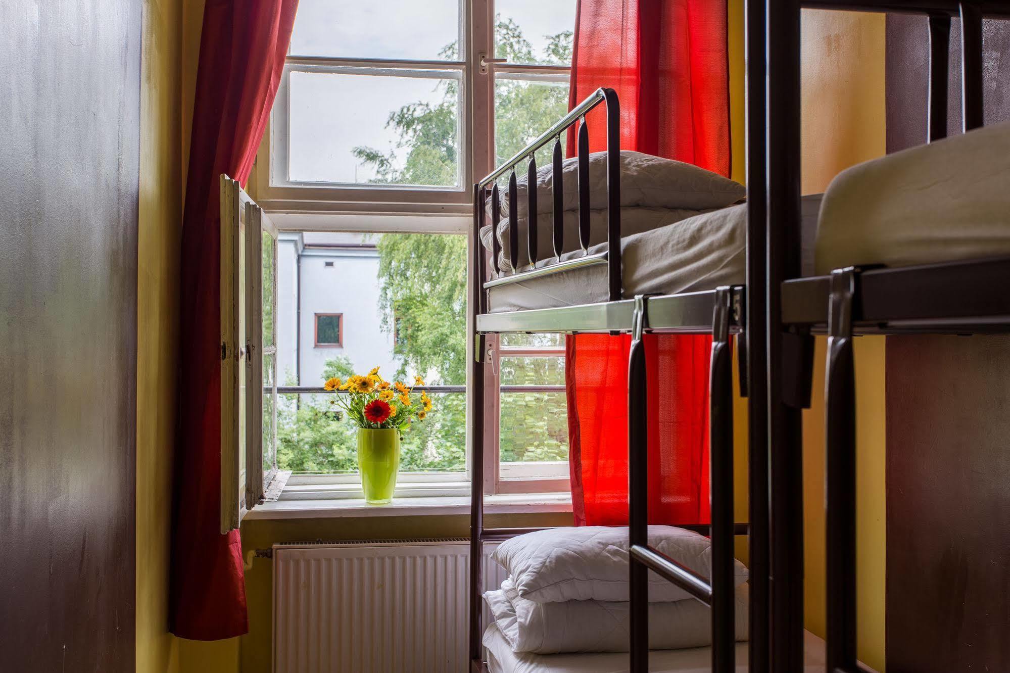 Let'S Rock Party Hostel! Age Limit From 18 Until 40! Krasków Εξωτερικό φωτογραφία