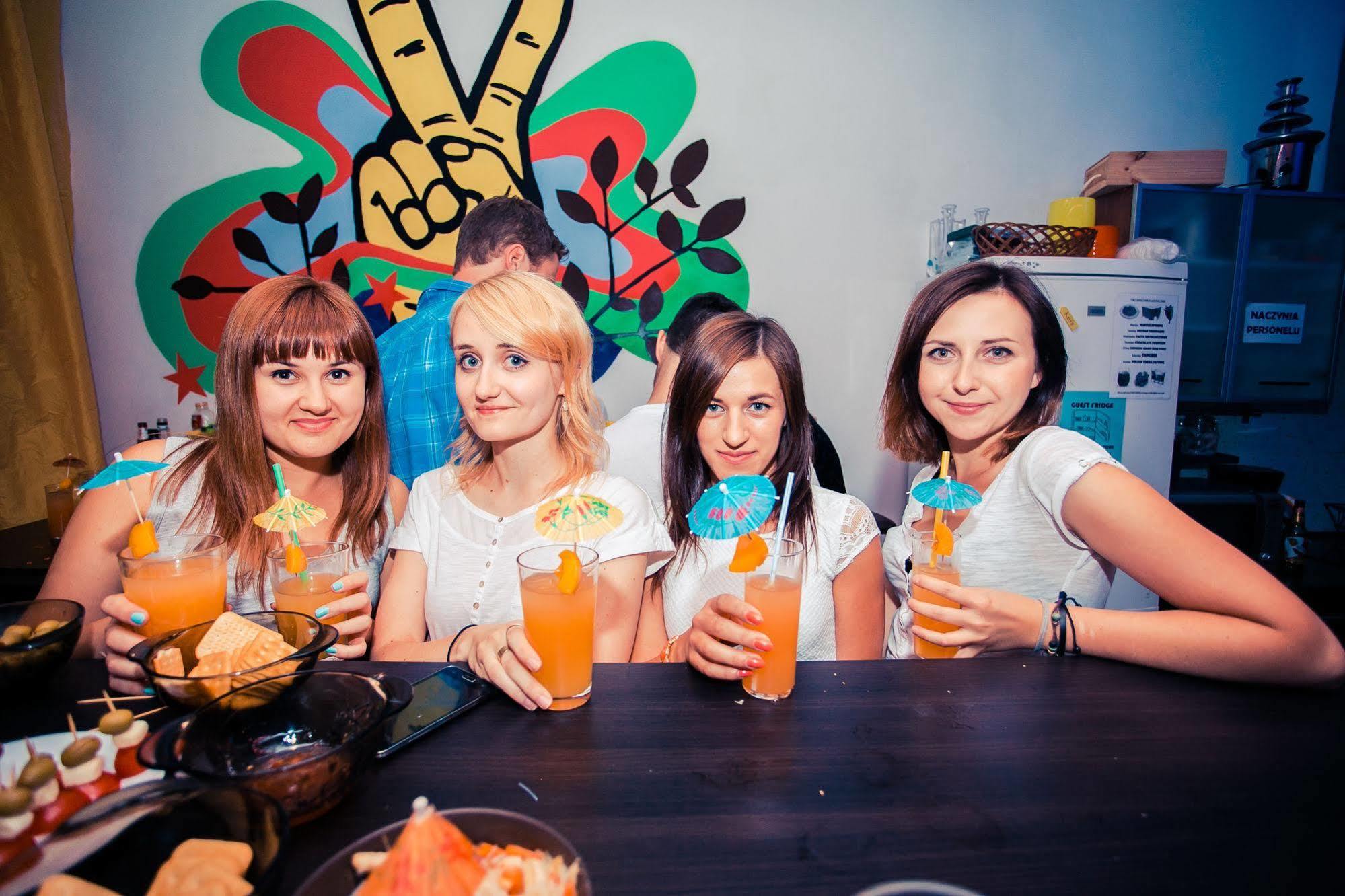 Let'S Rock Party Hostel! Age Limit From 18 Until 40! Krasków Εξωτερικό φωτογραφία